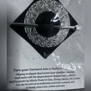 Elegant scarf, clip, garment, fastener, pewter, Celtic